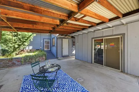 Exterior - 212 E Rincon Ave, Campbell, CA 95008 photo 5 of 11