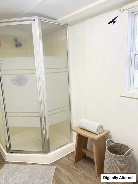 Bath - 212 E Rincon Ave, Campbell, CA 95008 photo 4 of 5