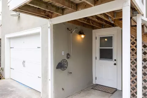 Exterior - 537 Larkin St, Monterey, CA 93940 photo 3 of 5