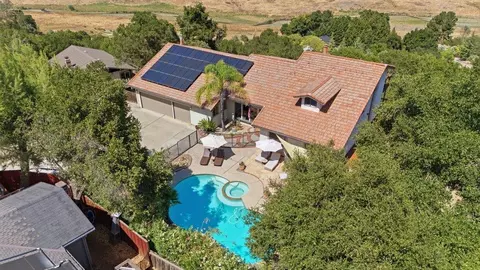 17240 Copper Hill Dr, Morgan Hill, CA 95037
