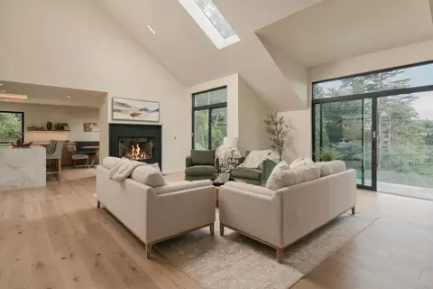 Living - 231 Spindrift Rd, Carmel, CA 93923 photo 5 of 9
