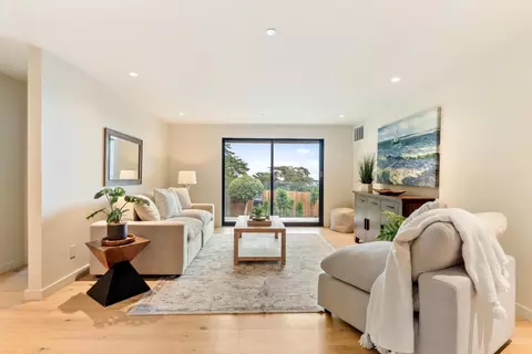 Living - 231 Spindrift Rd, Carmel, CA 93923 photo 8 of 9