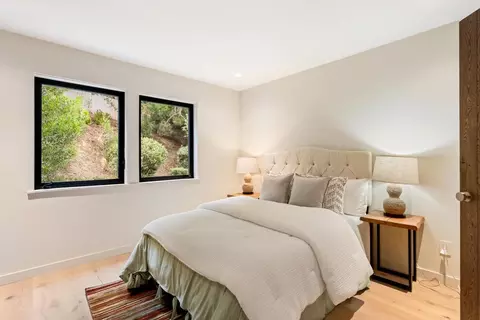 Bedroom - 231 Spindrift Rd, Carmel, CA 93923 photo 6 of 7