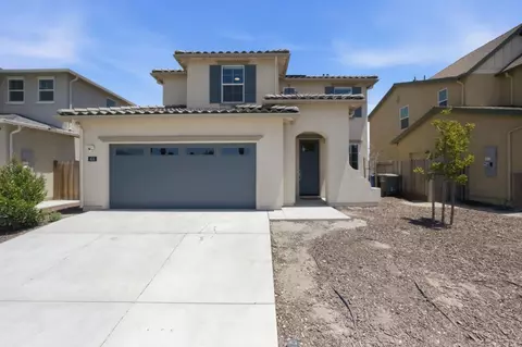 Exterior - 458 Liberty Ct, Soledad, CA 93960 photo 4 of 10