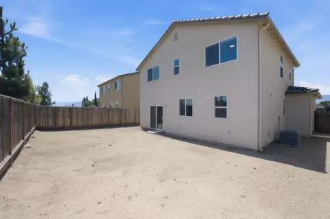 Exterior - 458 Liberty Ct, Soledad, CA 93960 photo 9 of 10