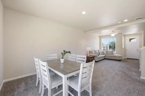 Dining - 458 Liberty Ct, Soledad, CA 93960 photo 3 of 4