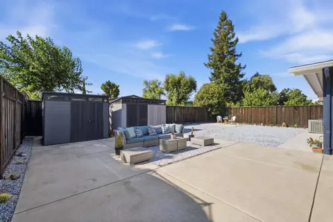 Exterior - 1633 Juniper St, Livermore, CA 94551 photo 10 of 14