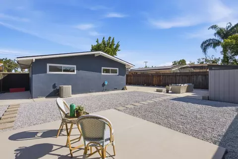 Exterior - 1633 Juniper St, Livermore, CA 94551 photo 6 of 14