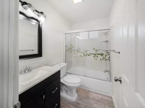 Bath - 100 Beacon Dr, Milpitas, CA 95035 photo 3 of 3