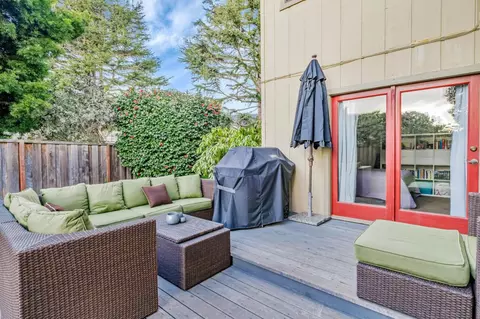 Exterior - 135 Seabreeze Pl, Aptos, CA 95003 photo 5 of 6