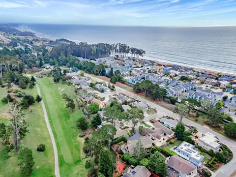 View/Area - 135 Seabreeze Pl, Aptos, CA 95003 photo 2 of 3