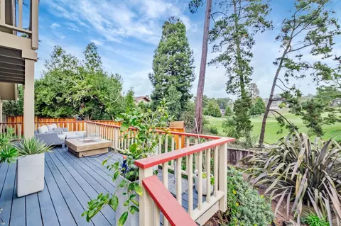 Exterior - 135 Seabreeze Pl, Aptos, CA 95003 photo 4 of 6