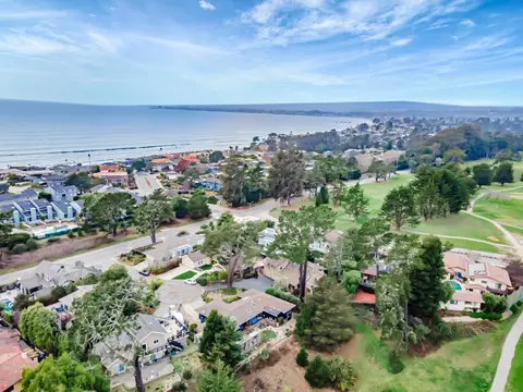 View/Area - 135 Seabreeze Pl, Aptos, CA 95003 photo 3 of 3