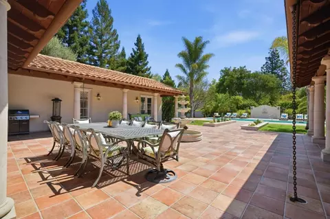 Exterior - 27 Valley Rd, Atherton, CA 94027 photo 7 of 12