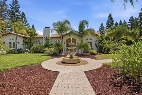 Exterior - 27 Valley Rd, Atherton, CA 94027 photo 2 of 12