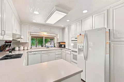 Kitchen - 925 Ohio Ave, Modesto, CA 95358 photo 2 of 3