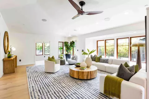 Living - 1137 Mercy St, Mountain View, CA 94041 photo 3 of 3