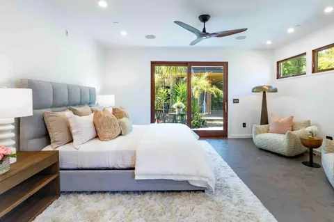 Bedroom - 1137 Mercy St, Mountain View, CA 94041 photo 1 of 3