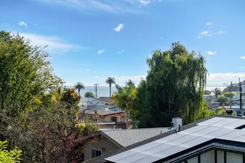 View/Area - 213 Sand St, Aptos, CA 95003 photo 5 of 12