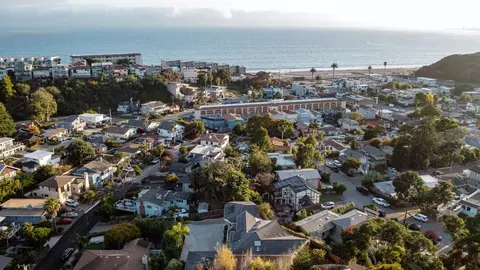 View/Area - 213 Sand St, Aptos, CA 95003 photo 9 of 12