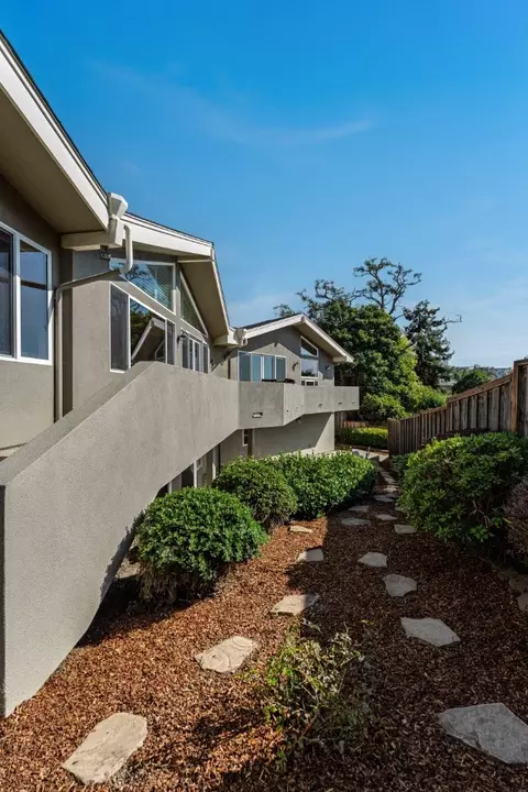 Exterior - 213 Sand St, Aptos, CA 95003 photo 7 of 19
