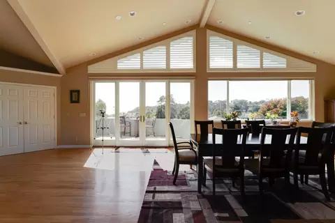 Dining - 213 Sand St, Aptos, CA 95003 photo 1 of 3