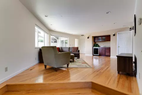 Living - 213 Sand St, Aptos, CA 95003 photo 4 of 4