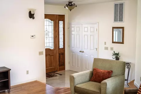 Entry Way - 213 Sand St, Aptos, CA 95003 photo 6 of 9