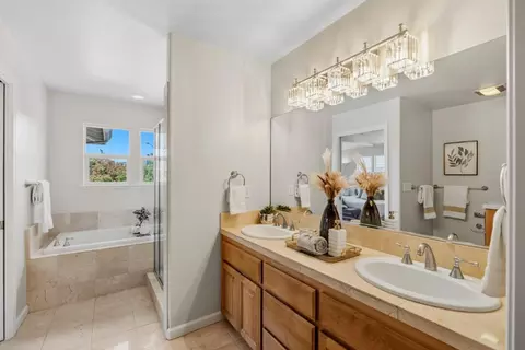 Bath - 111 Izant Ct, Soquel, CA 95073 photo 3 of 5