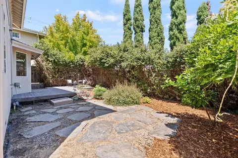 Exterior - 111 Izant Ct, Soquel, CA 95073 photo 8 of 9