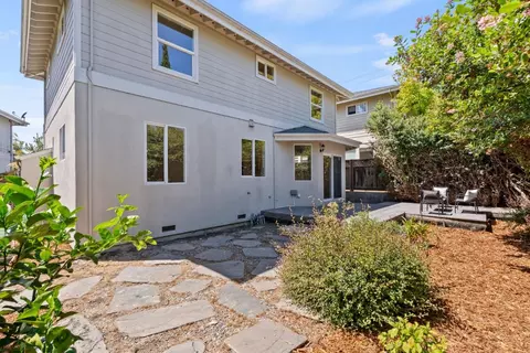 Exterior - 111 Izant Ct, Soquel, CA 95073 photo 6 of 9