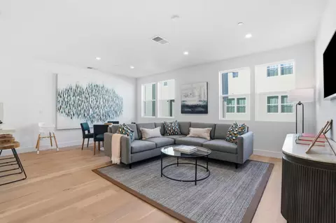 Living - 5011 Seashell Ter, San Ramon, CA 94583 photo 1 of 2