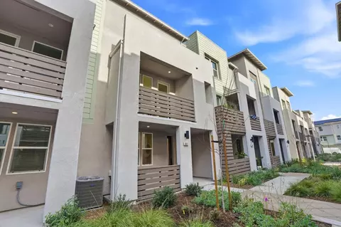 Exterior - 5011 Seashell Ter, San Ramon, CA 94583 photo 2 of 4