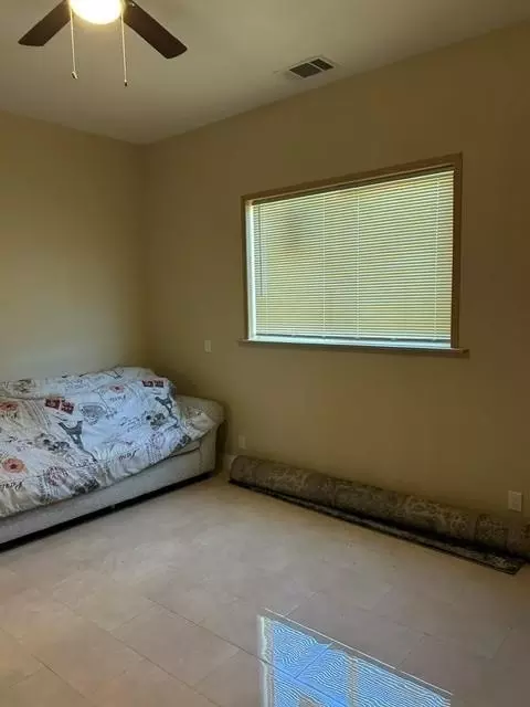 Bedroom - 527 Canal School Rd, Newman, CA 95360 photo 3 of 4