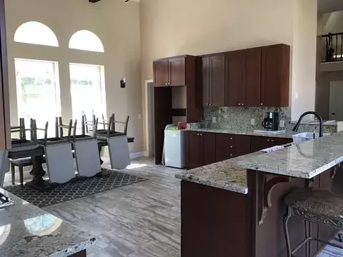 Kitchen - 527 Canal School Rd, Newman, CA 95360 photo 4 of 5