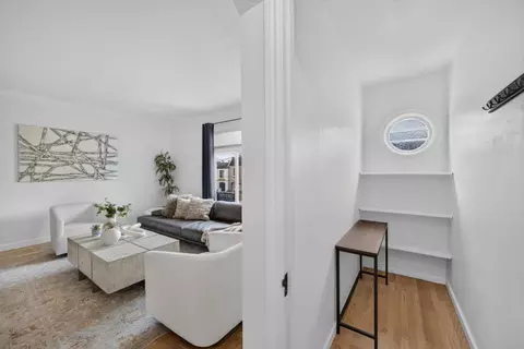 Entry Way - 1887 29th Ave, San Francisco, CA 94122 photo 1 of 2