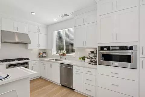 Kitchen - 3690 Access Cmn, Fremont, CA 94538 photo 2 of 3