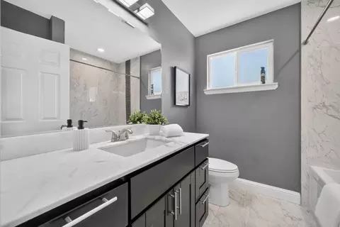 Bath - 6952 Graham Ave, Newark, CA 94560 photo 1 of 2