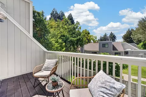 Exterior - 5380 Brookside Ct, Pleasanton, CA 94588 photo 1 of 6