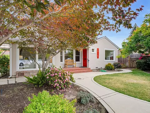 212 Dellview Ave, Santa Cruz, CA 95062