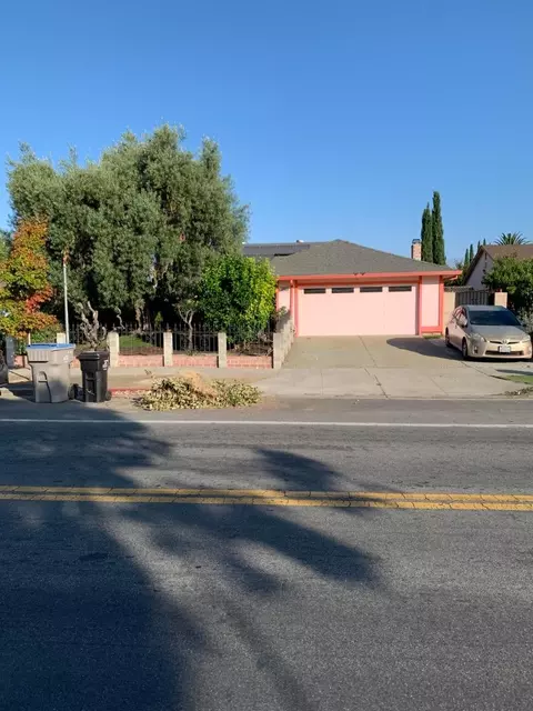 1045 E Taylor St, San Jose, CA 95112
