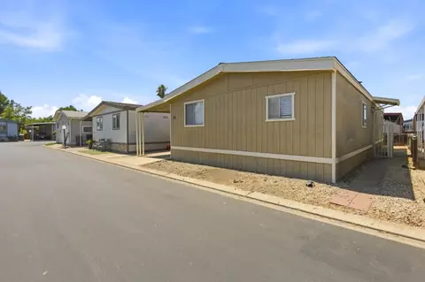 812 W Clover Rd 75, Tracy, CA 95376 photo 2