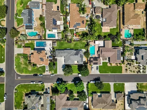 View/Area - 28252 S Lindly Ln, Tracy, CA 95304 photo 7 of 10