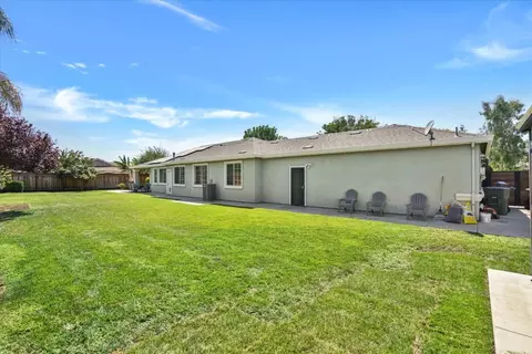 Exterior - 28252 S Lindly Ln, Tracy, CA 95304 photo 7 of 12