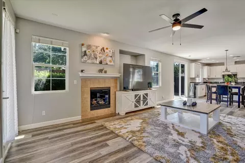 Living - 28252 S Lindly Ln, Tracy, CA 95304 photo 4 of 4