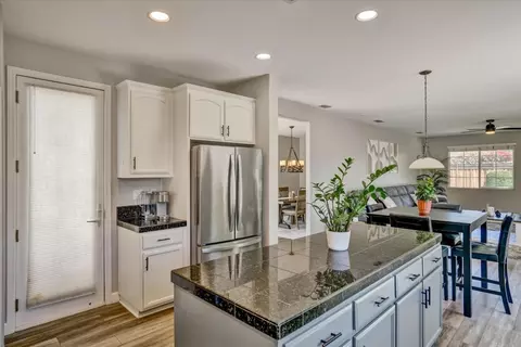 Kitchen - 28252 S Lindly Ln, Tracy, CA 95304 photo 5 of 5