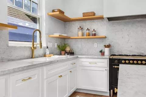 Kitchen - 65 Glen Haven Rdg, Soquel, CA 95073 photo 3 of 4
