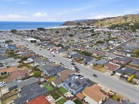 View/Area - 643 Linda Mar Blvd, Pacifica, CA 94044 photo 4 of 4