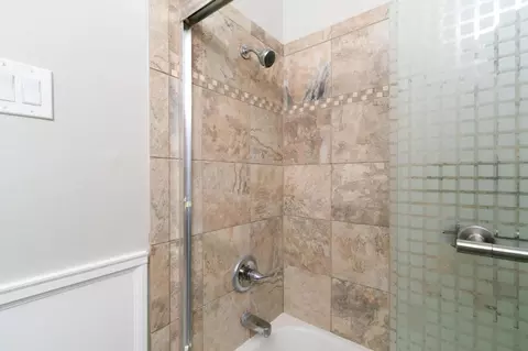Bath - 14447 Doolittle Dr, San Leandro, CA 94577 photo 2 of 3