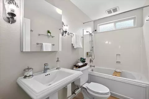 Bath - 5391 Celeste Ave, Livermore, CA 94550 photo 2 of 2